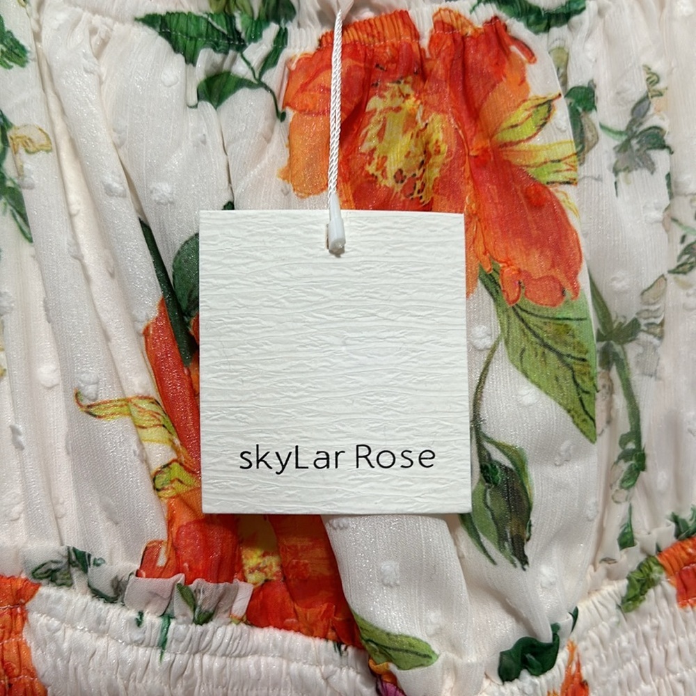 NWT beautiful floral SkyLar Rose maxi dress with shirred waistline detail - Picture 5 of 6